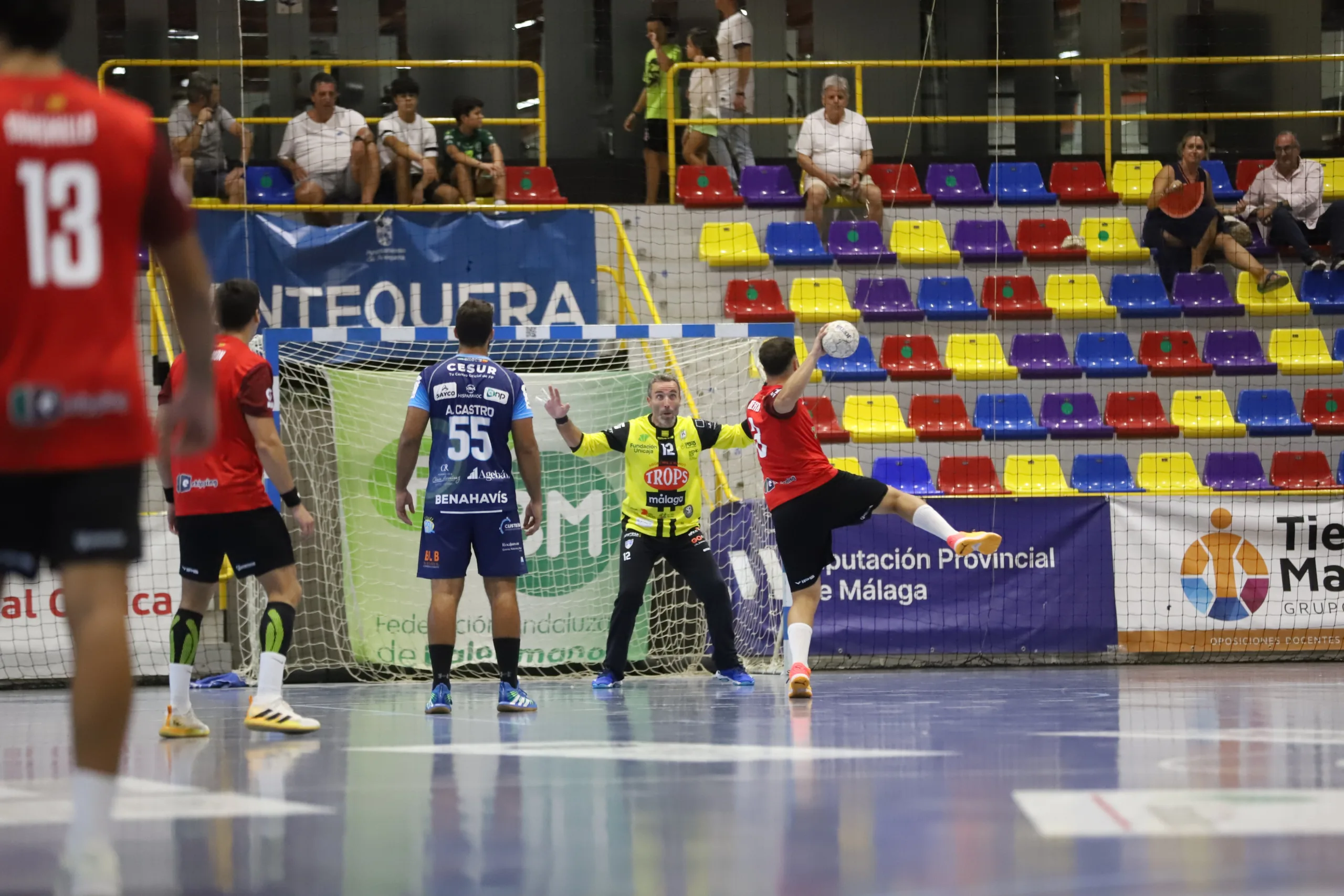 Triana lanza un 7 metros