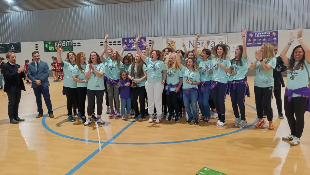 TOWANDA ALMERÍA CAMPEONAS LIGA LAV 2024