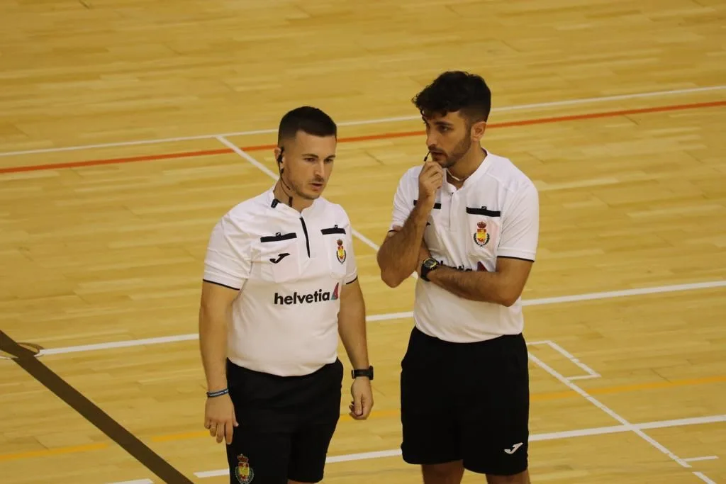 El CAR Sierra Nevada, desde los ojos de una pareja arbitral andaluza